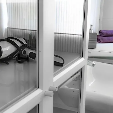 Caly Apartament Na Wylacznosc Z Samodzielnym Zameldowaniem Apartament *